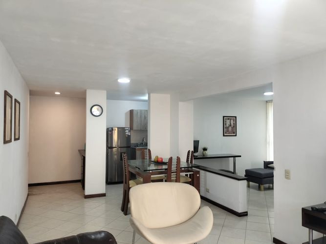 Apartamento de 2 alcobas en arriendo en La Aguacatala, Medellín, 70 m² · foto 4 de 17