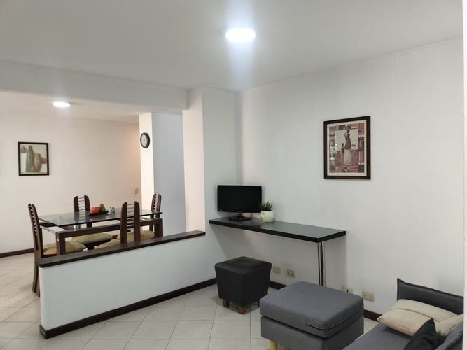 Apartamento de 2 alcobas en arriendo en La Aguacatala, Medellín, 70 m² · foto 10 de 17