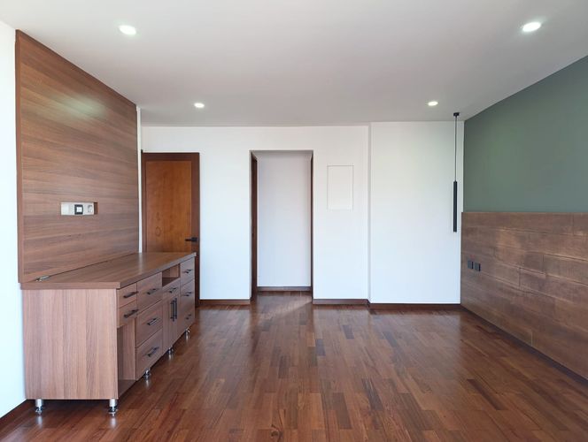 Apartamento de 3 alcobas en arriendo en El Poblado, Medellín, 220 m² · foto 10 de 17