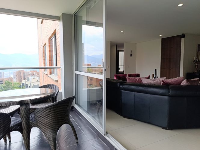 Apartamento de 2 alcobas en venta en El Poblado, Medellín, 146 m² · foto 18 de 18