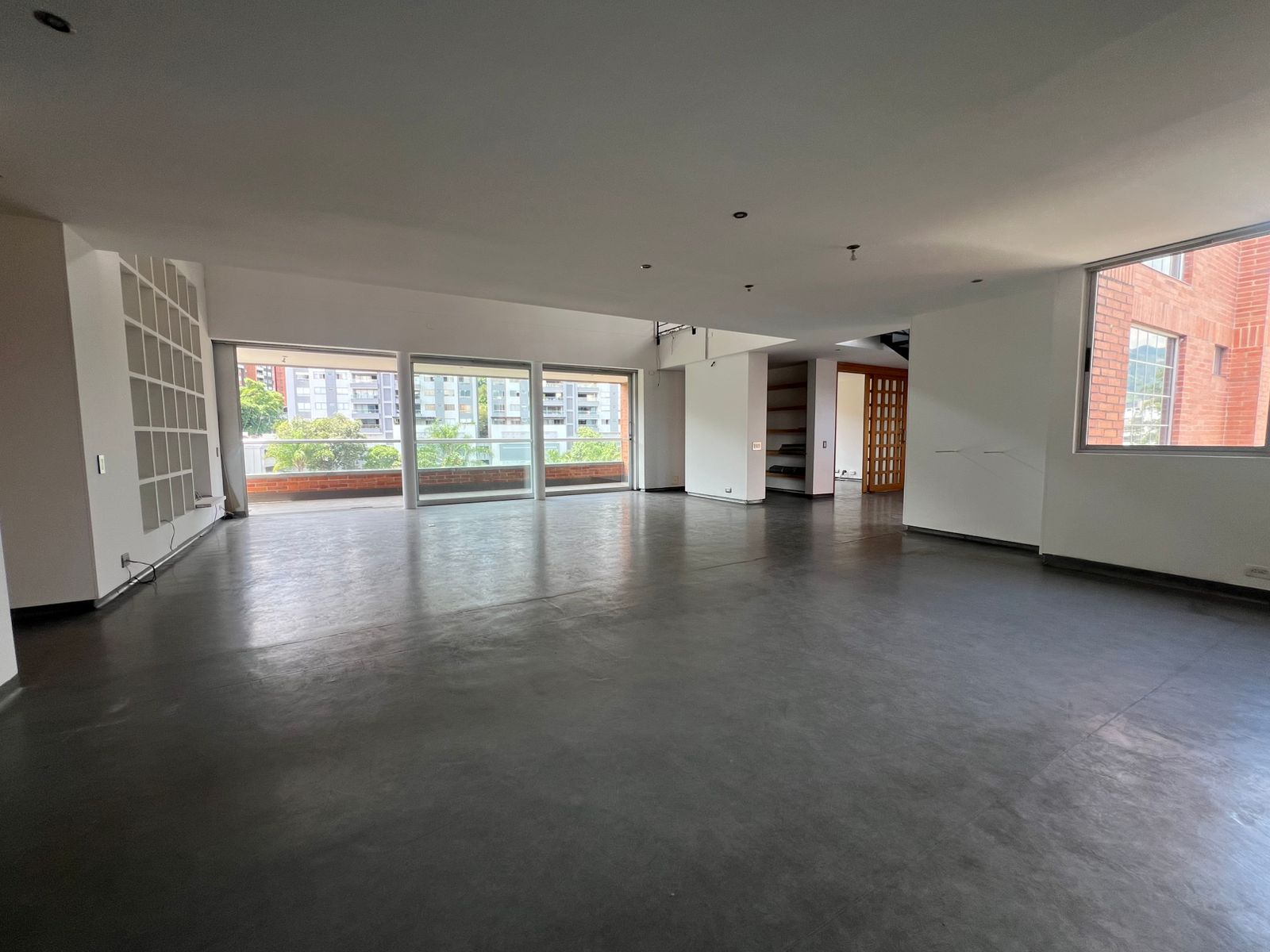 Apartamento en venta en Loma Benedictinos, Envigado · foto 2 de 15