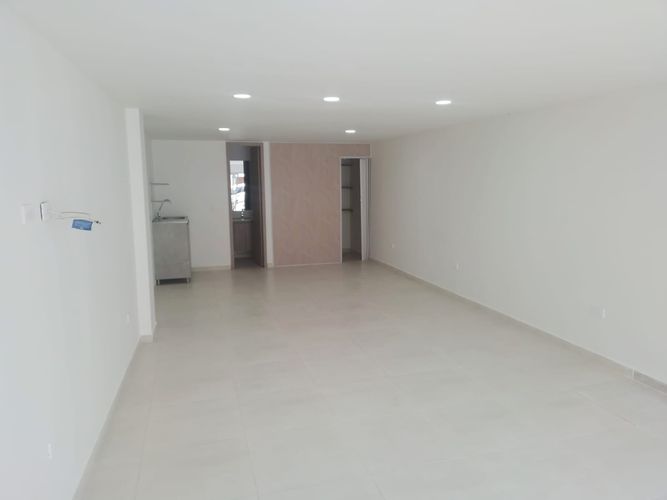 Local en arriendo en Cristo Rey, Medellín, 50 m² · foto 4 de 8