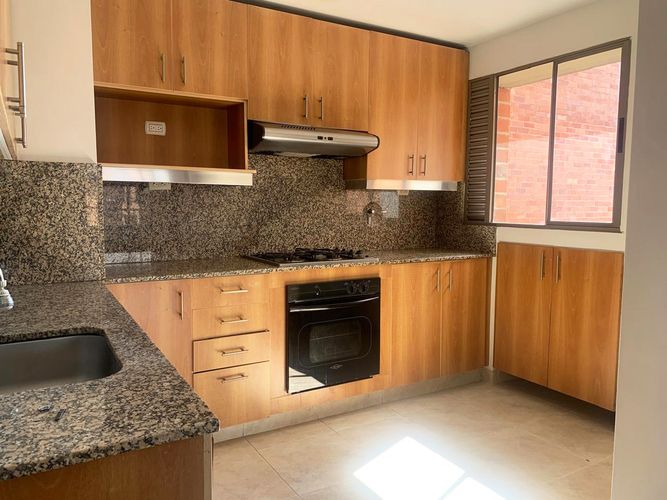 Apartamento de 3 alcobas en arriendo en Alejandría, Medellín, 143 m² · foto 7 de 19