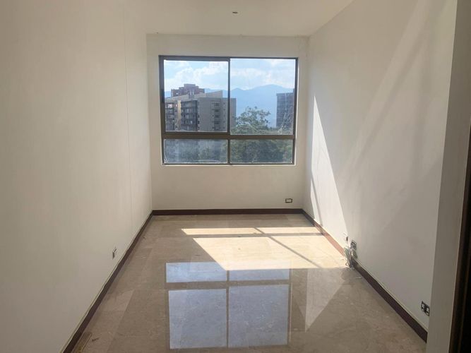 Apartamento de 3 alcobas en arriendo en Alejandría, Medellín, 143 m² · foto 10 de 19
