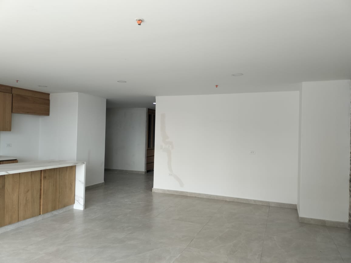 Apartamento en venta en Loma Benedictinos, Envigado · foto 8 de 19