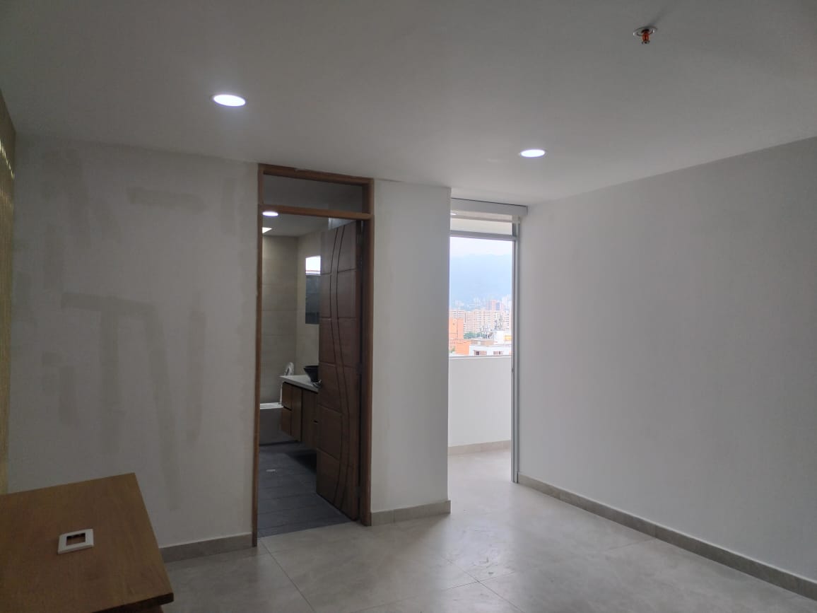 Apartamento en venta en Loma Benedictinos, Envigado · foto 11 de 19