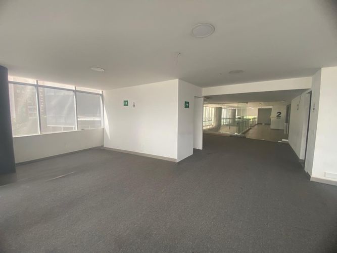 Oficina en arriendo en El Poblado, Medellín, 117 m² · foto 8 de 14