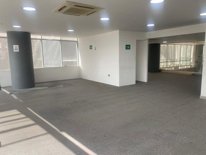 Oficina en arriendo en El Poblado, Medellín, 117 m² · foto 12 de 14