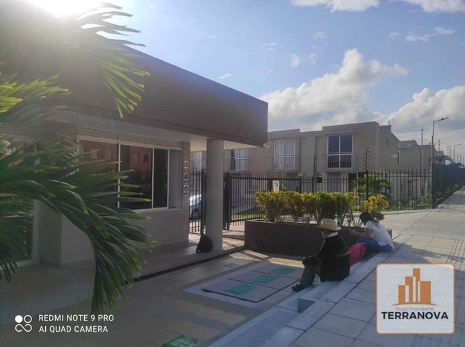 Casa de 3 alcobas en venta en Picaleña Y Mirolindo, Ibagué, 55 m² · foto 16 de 23