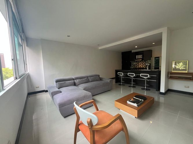 Apartamento en venta en El Poblado, Medellín · foto 2 de 11