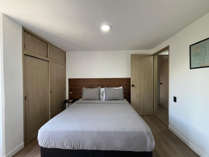 Apartamento de 3 alcobas en venta en El Poblado, Medellín, 100 m² · foto 11 de 17