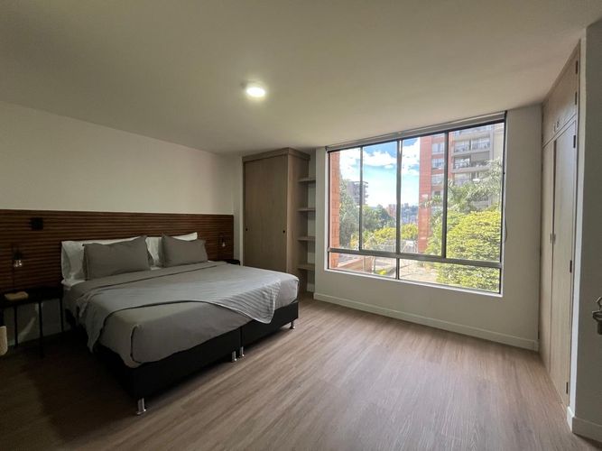 Apartamento de 3 alcobas en venta en El Poblado, Medellín, 100 m² · foto 8 de 17