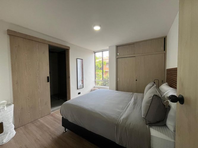 Apartamento de 3 alcobas en venta en El Poblado, Medellín, 100 m² · foto 11 de 17