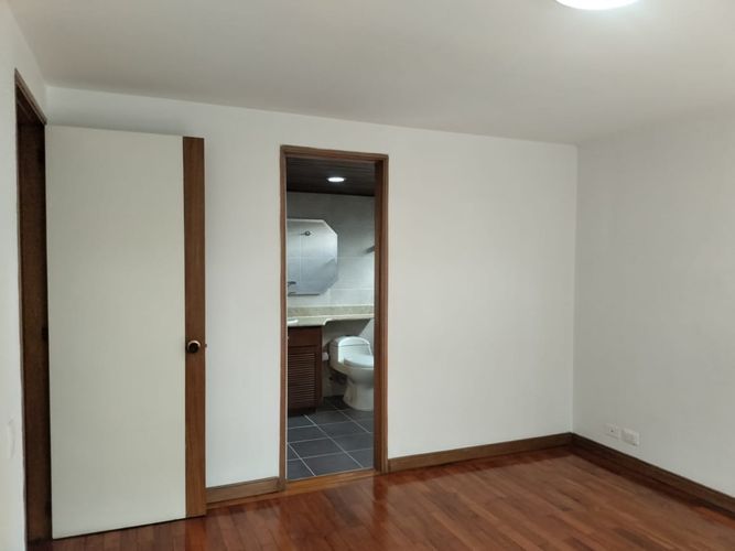 Apartamento de 2 alcobas en arriendo en Santa María De Los Ángeles, Medellín, 72 m² · foto 9 de 16