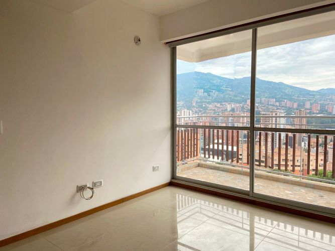 Apartamento en arriendo en Vegas De La Doctora, Sabaneta, 72 m² · foto 2 de 17