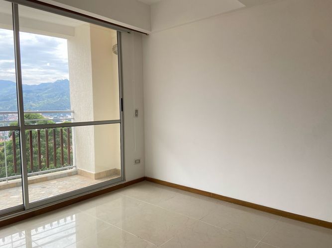 Apartamento en arriendo en Vegas De La Doctora, Sabaneta, 72 m² · foto 3 de 17