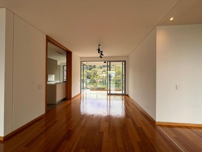 Apartamento de 3 alcobas en venta en El Poblado, Medellín, 320 m² · foto 4 de 20