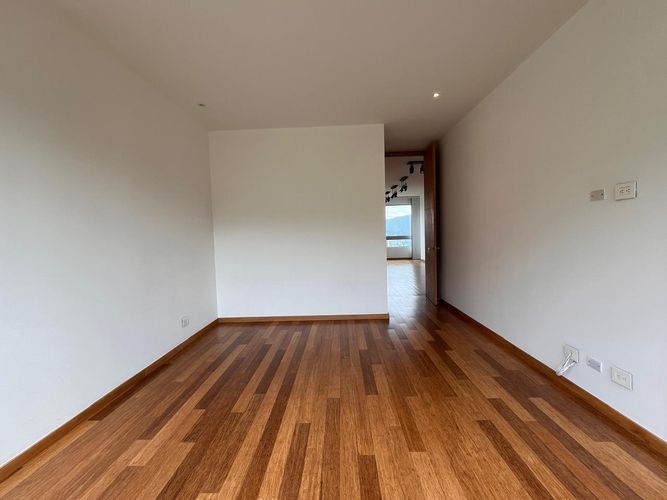 Apartamento de 3 alcobas en venta en El Poblado, Medellín, 320 m² · foto 10 de 20