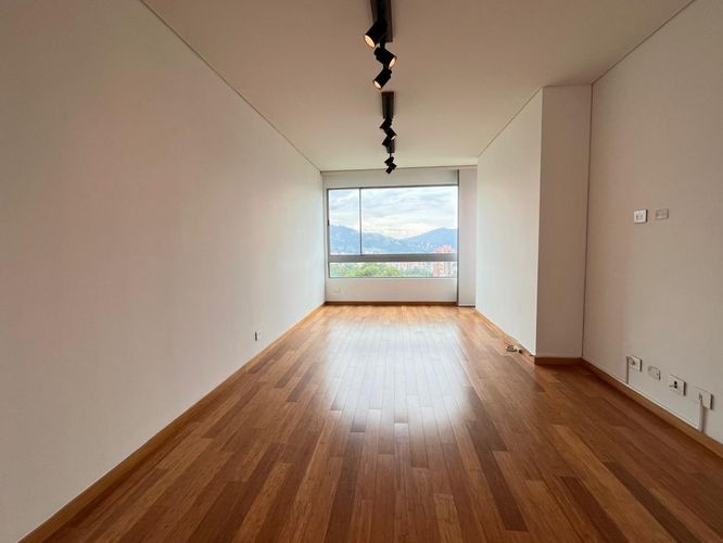 Apartamento de 3 alcobas en venta en El Poblado, Medellín, 320 m² · foto 17 de 20