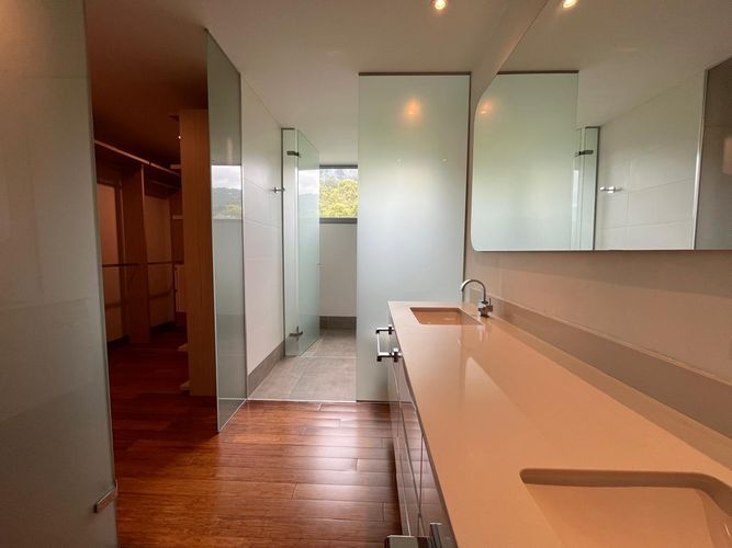 Apartamento de 3 alcobas en venta en El Poblado, Medellín, 320 m² · foto 18 de 20