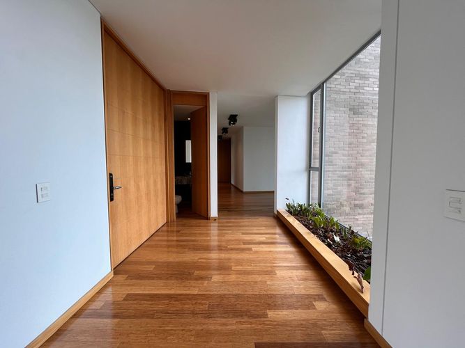 Apartamento de 3 alcobas en venta en El Poblado, Medellín, 320 m² · foto 19 de 20