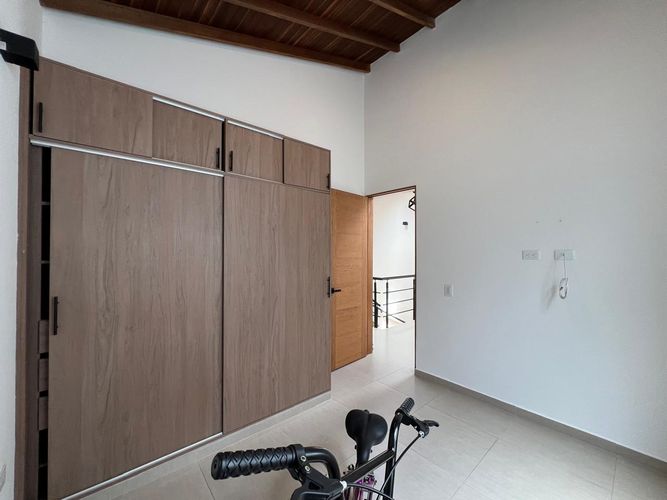 Casa de 3 alcobas en venta en Lomitas, La Ceja, 140 m² · foto 8 de 13