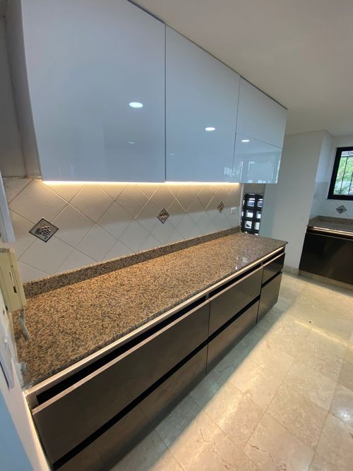 Apartamento de 4 alcobas en venta en Bellavista, Cali, 167 m² · foto 4 de 10