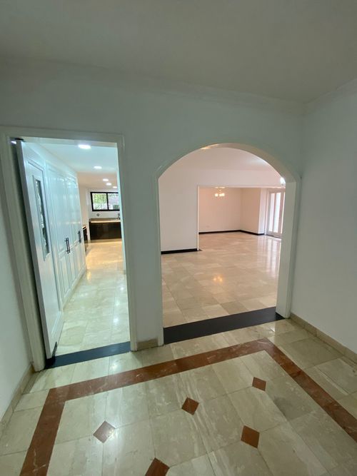Apartamento de 4 alcobas en venta en Bellavista, Cali, 167 m² · foto 7 de 10
