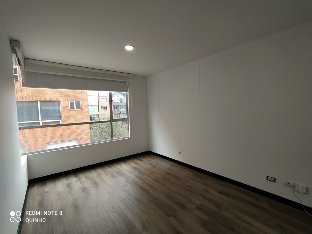Apartamento en venta en Bella Suiza, Bogotá · foto 5 de 17