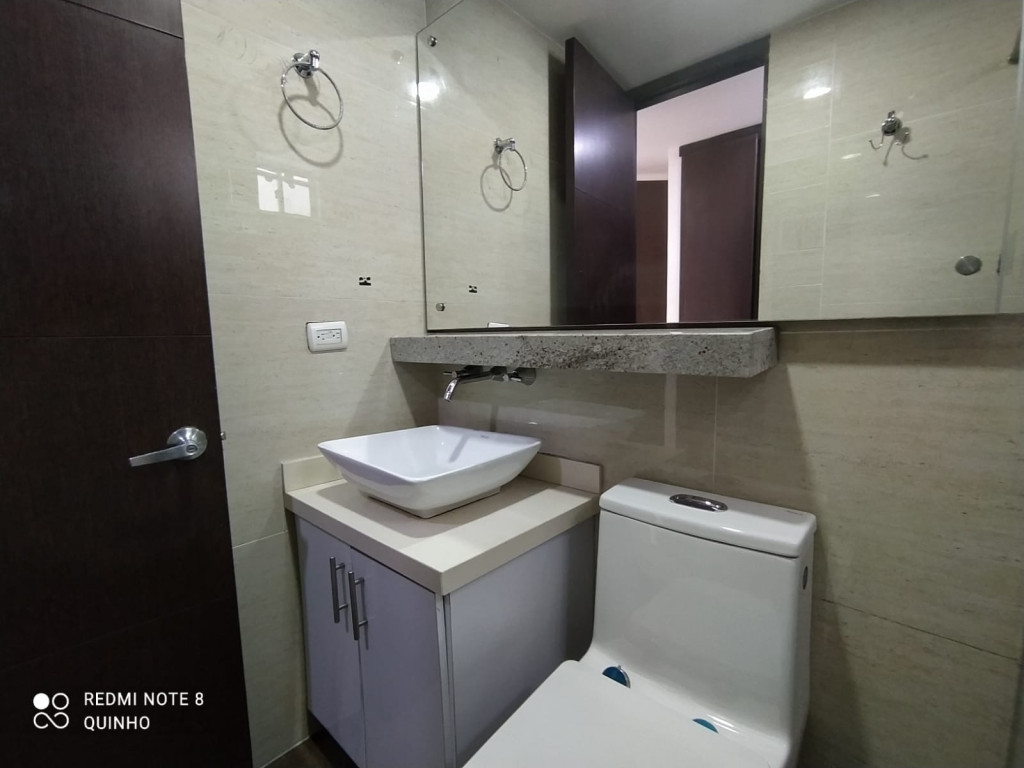 Apartamento en venta en Bella Suiza, Bogotá · foto 9 de 17