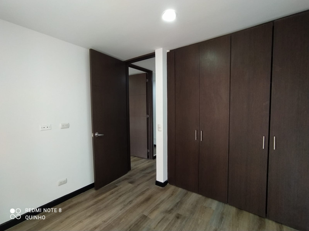 Apartamento en venta en Bella Suiza, Bogotá · foto 10 de 17