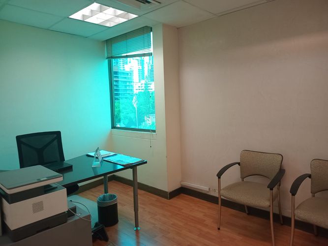Oficina en arriendo en El Poblado, Medellín, 61 m² · foto 8 de 8