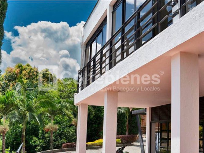 Finca en venta en Machado, Copacabana, 536 m² · foto 8 de 18