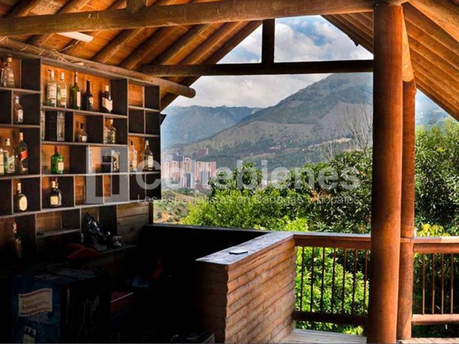Finca en venta en Machado, Copacabana, 536 m² · foto 16 de 18