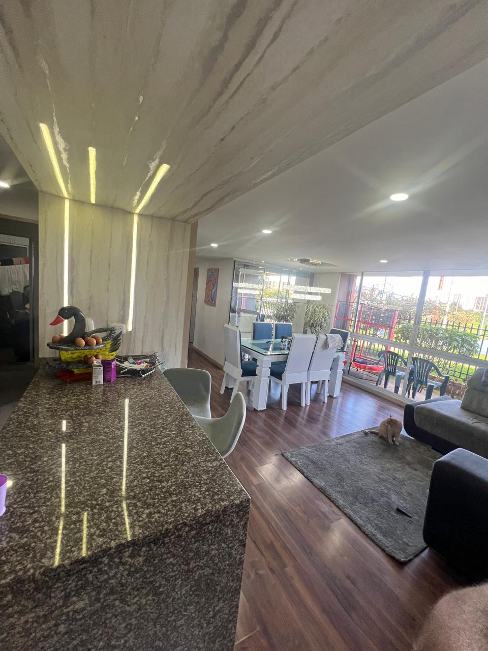 Apartamento en venta en Ciudad Alsacia, Bogotá · foto 2 de 9