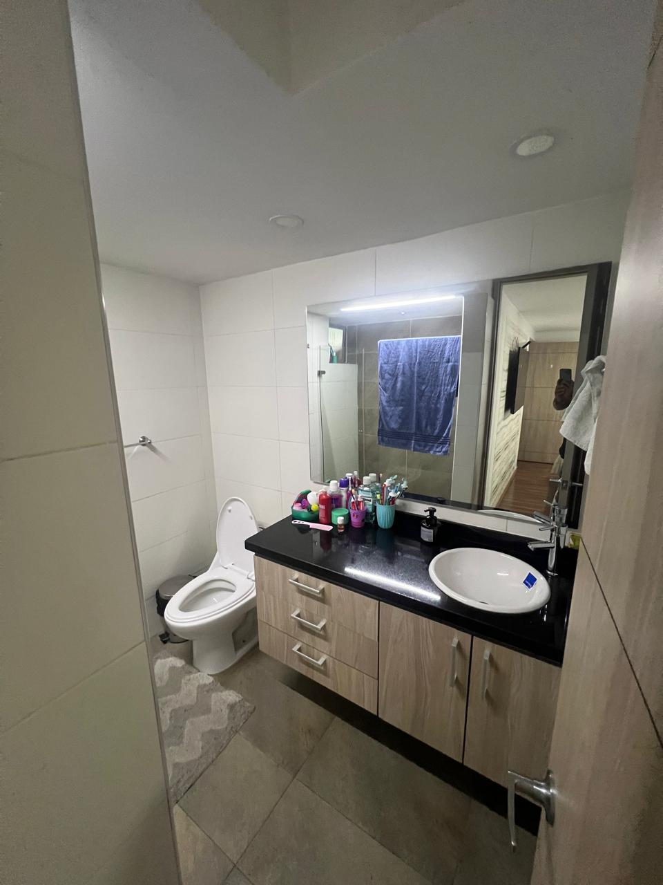 Apartamento en venta en Ciudad Alsacia, Bogotá · foto 8 de 9