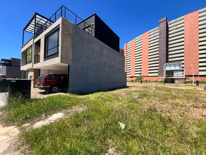 Lote en venta en El Porvenir, Rionegro, 94 m² · foto 3 de 11