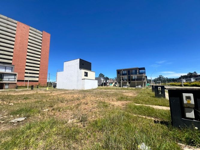 Lote en venta en El Porvenir, Rionegro, 94 m² · foto 6 de 11