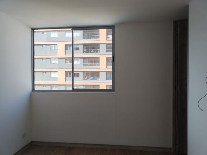 Apartamento de 2 alcobas en arriendo en El Poblado, Medellín, 58 m² · foto 7 de 14