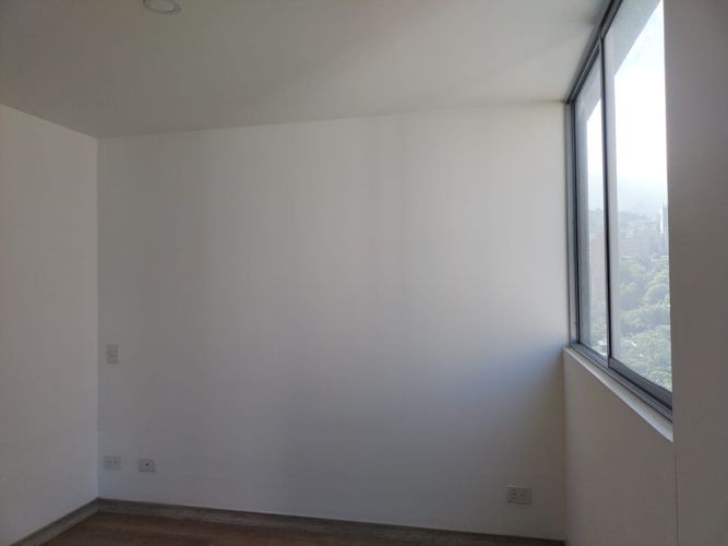 Apartamento de 2 alcobas en arriendo en El Poblado, Medellín, 58 m² · foto 10 de 14