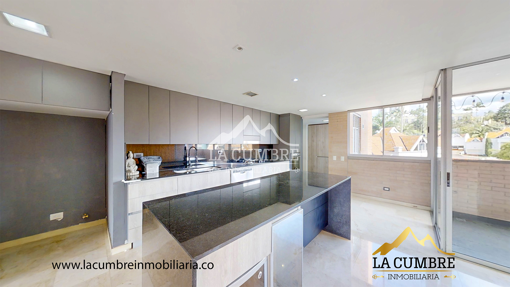 Apartamento en arriendo en El Tesoro, Medellín · foto 9 de 19