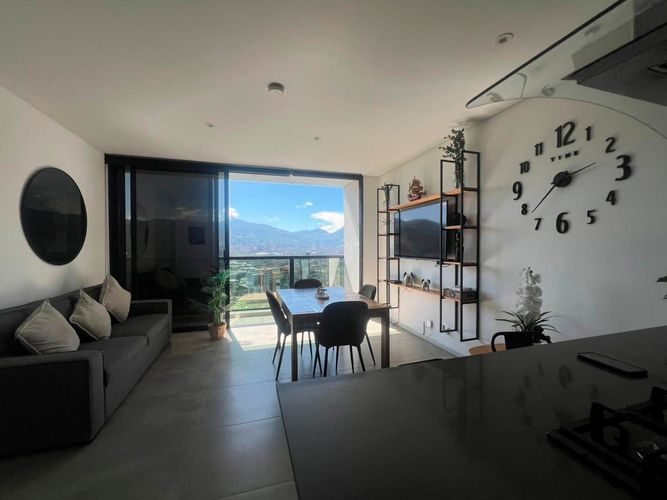 Apartamento de 1 alcoba en arriendo en El Poblado, Medellín, 61 m² · foto 6 de 16