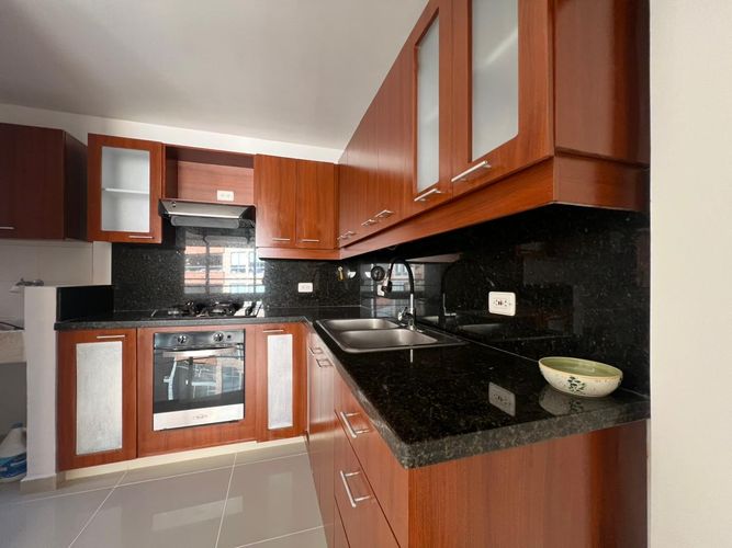 Apartamento de 3 alcobas en arriendo en Cumbres, Envigado, 96 m² · foto 7 de 19