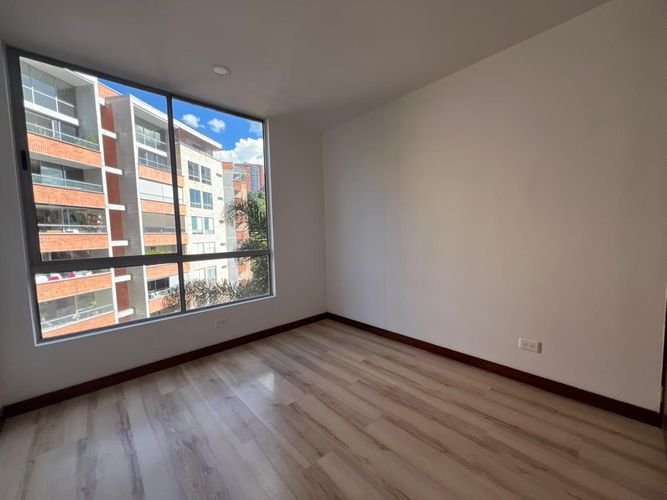Apartamento de 3 alcobas en arriendo en Cumbres, Envigado, 96 m² · foto 17 de 19