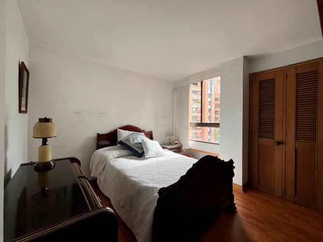 Apartamento de 3 alcobas en venta en El Poblado, Medellín, 159 m² · foto 12 de 18