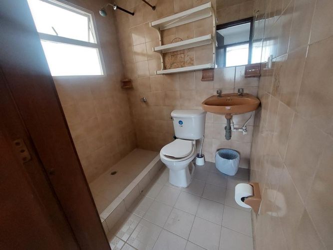 Casa de 8 alcobas en venta en Ospina Perez, Bogotá, 269 m² · foto 5 de 24
