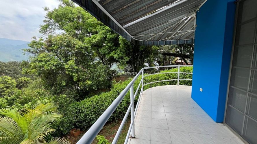 Casa de 3 alcobas en venta en Sector La Luisa Bella Suiza, Cali, 486 m² · foto 3 de 24