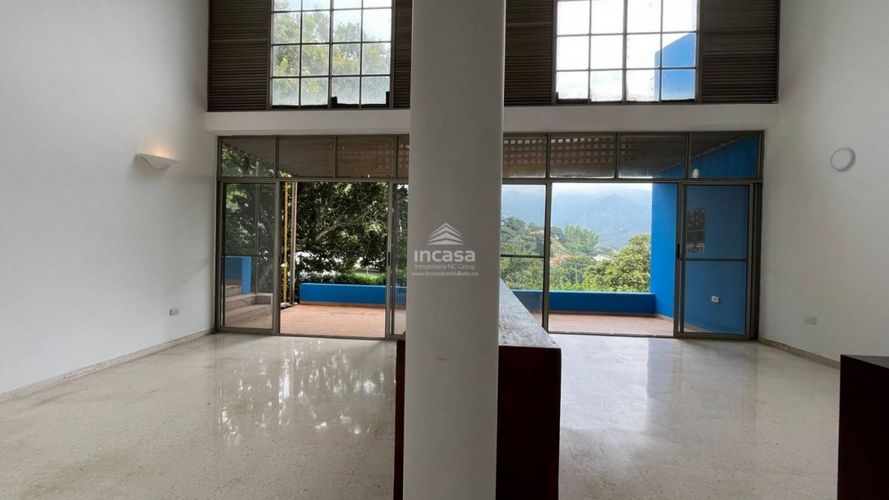Casa de 3 alcobas en venta en Sector La Luisa Bella Suiza, Cali, 486 m² · foto 4 de 24