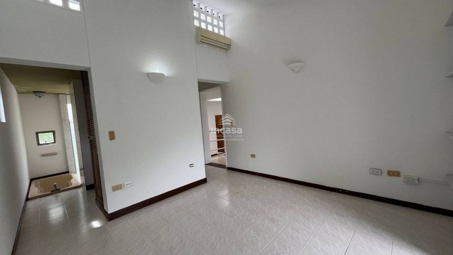 Casa de 3 alcobas en venta en Sector La Luisa Bella Suiza, Cali, 486 m² · foto 19 de 24
