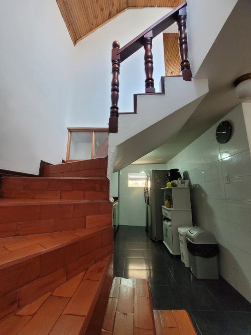Casa de 6 alcobas en venta en Cerros De Suba, Bogotá, 221 m² · foto 19 de 24